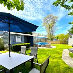 Tataket Cottage by Beaches