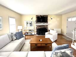 Tataket Cottage by Beaches